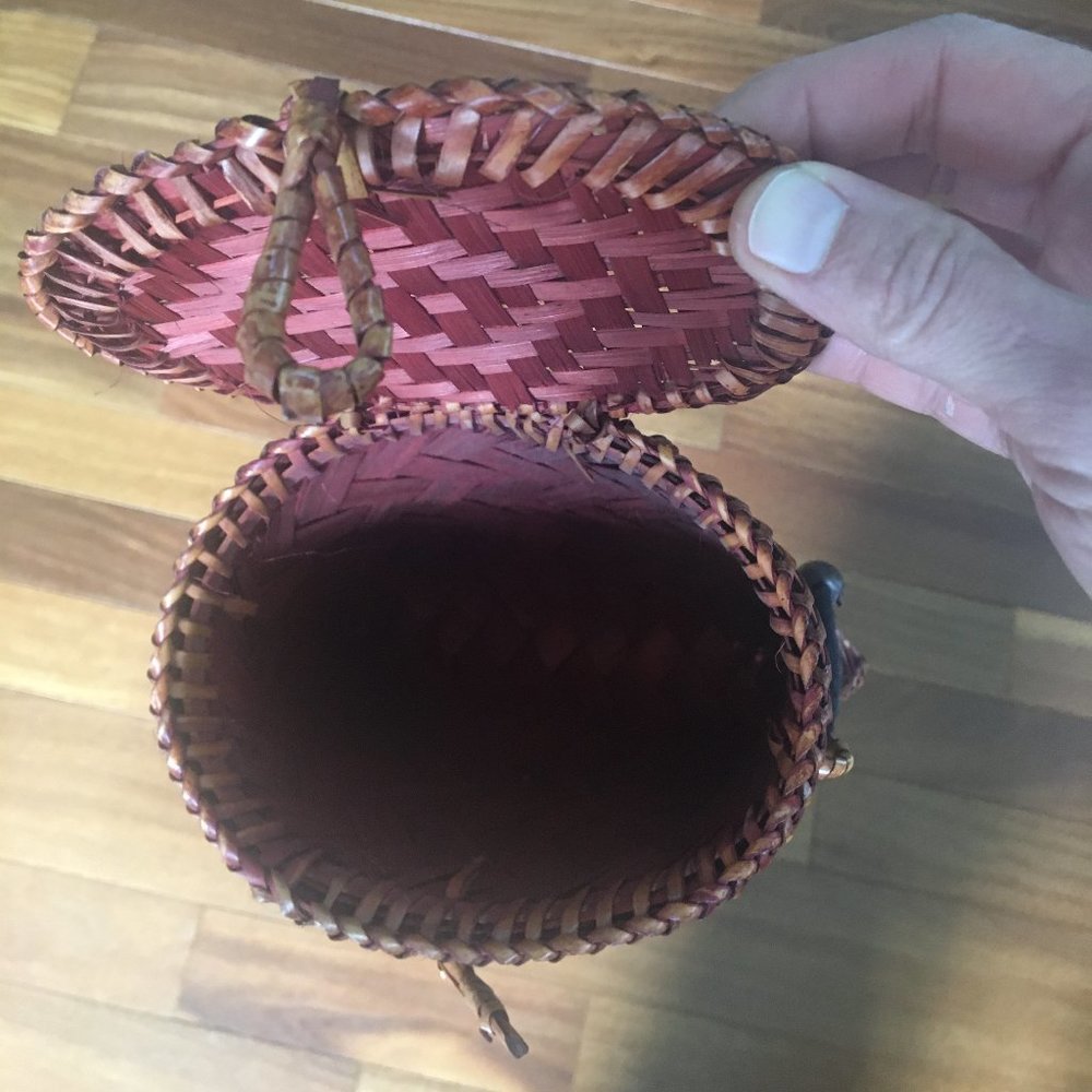 Original Rattan Back Bucket Purse - Picture 5 of 5